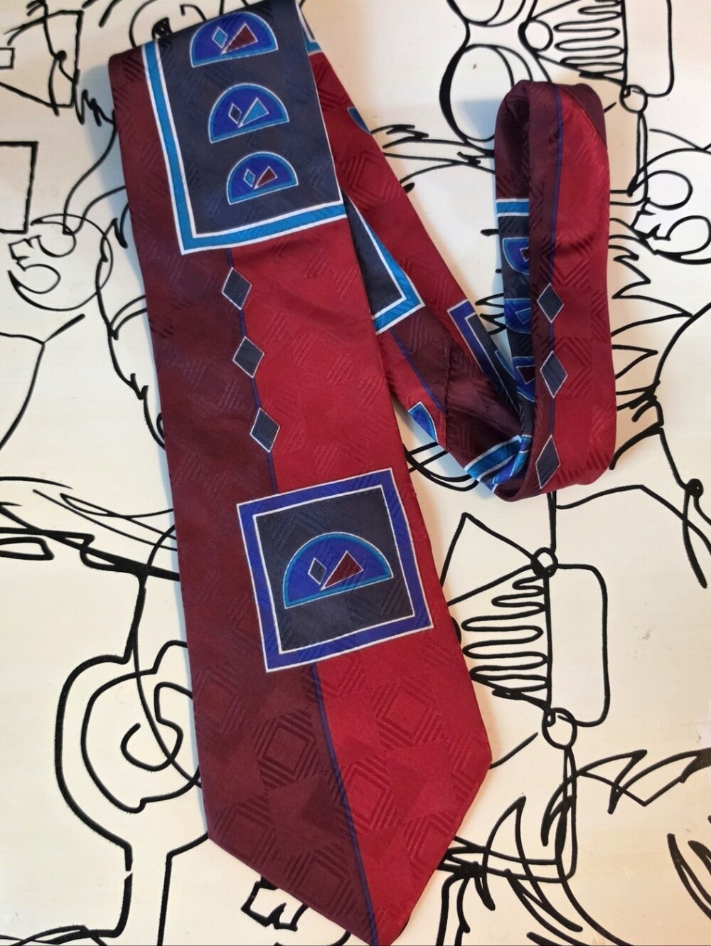 Bugatti Mens Silk Tie Red Maroon Blue Geometric Abstract Textured Italian Wide
